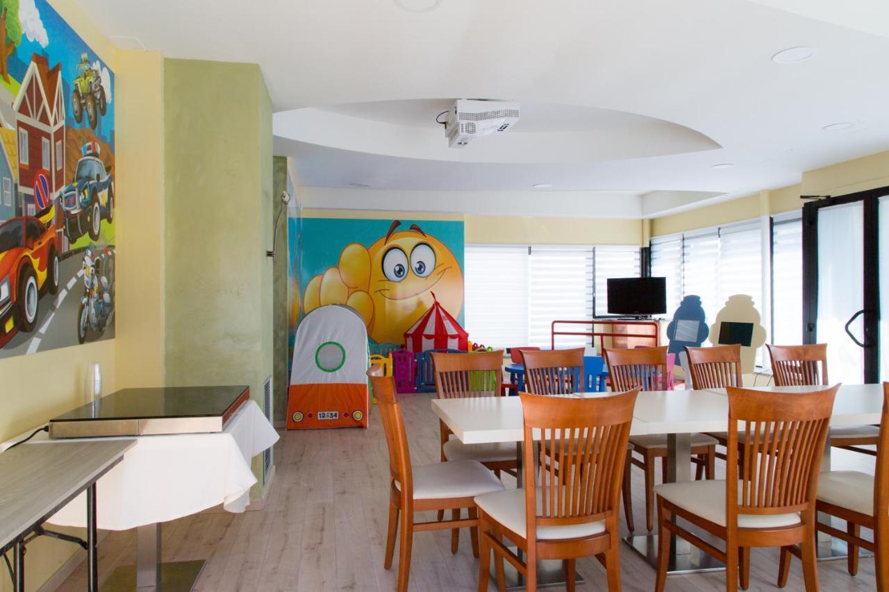 Hotel Duca Degli Abruzzi Montesilvano Marina Exteriör bild